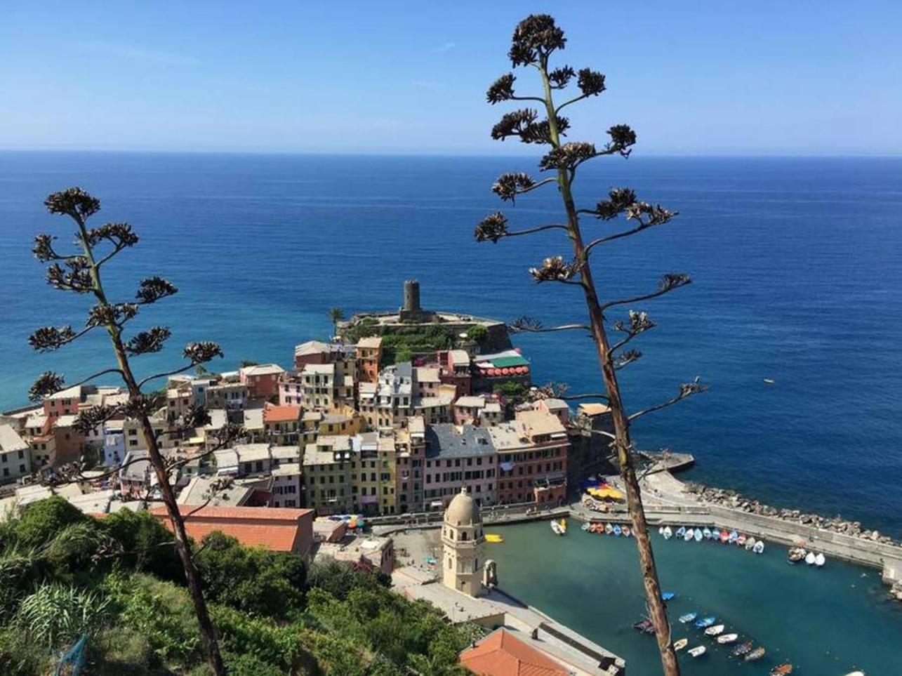 Il Ciasso Romantic Seafront Escape ヴェルナッツァ エクステリア 写真